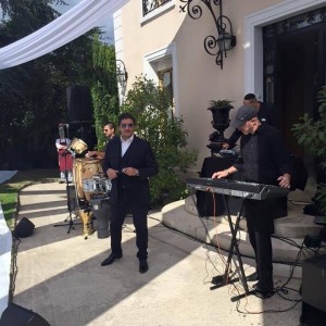 Musika BAND - Orchestre et Dj Live MARIAGE JUIF - Musique Hassidique Israelo Oriental World POP RnB Soul Rock - Henne Houpa Houppa Mariage juif, Bar / Bat Mistvah, Hazanout cérémonie religieuse MusiKa BAND Yoni ELMALEH
